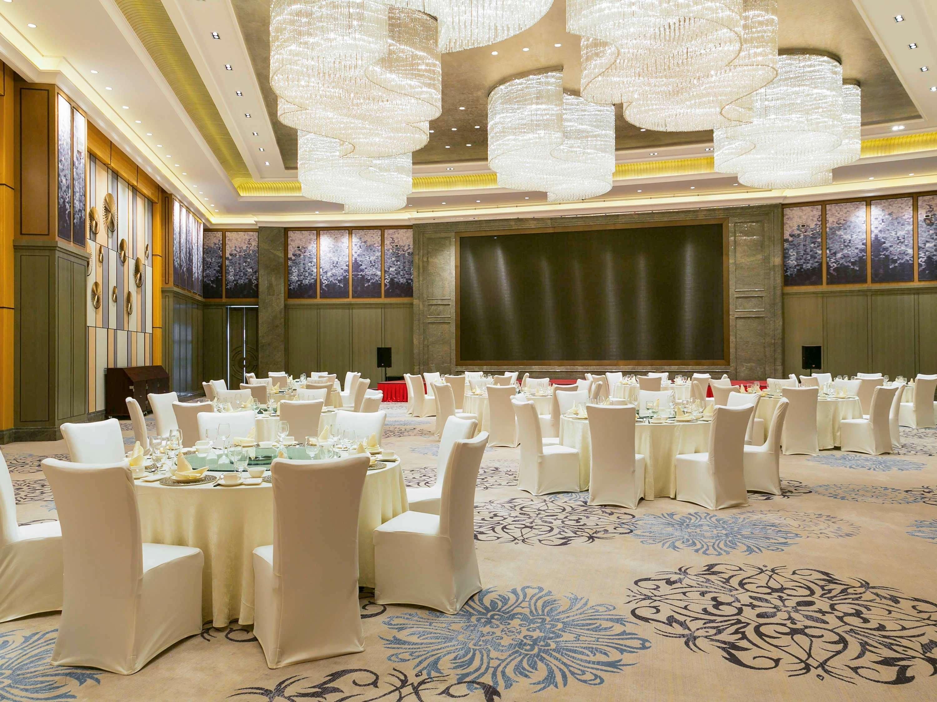 Grand Mercure Zhengzhou West Экстерьер фото